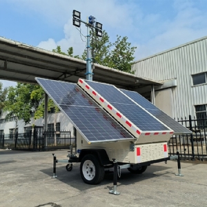 太陽(yáng)能照明車4TNVE600